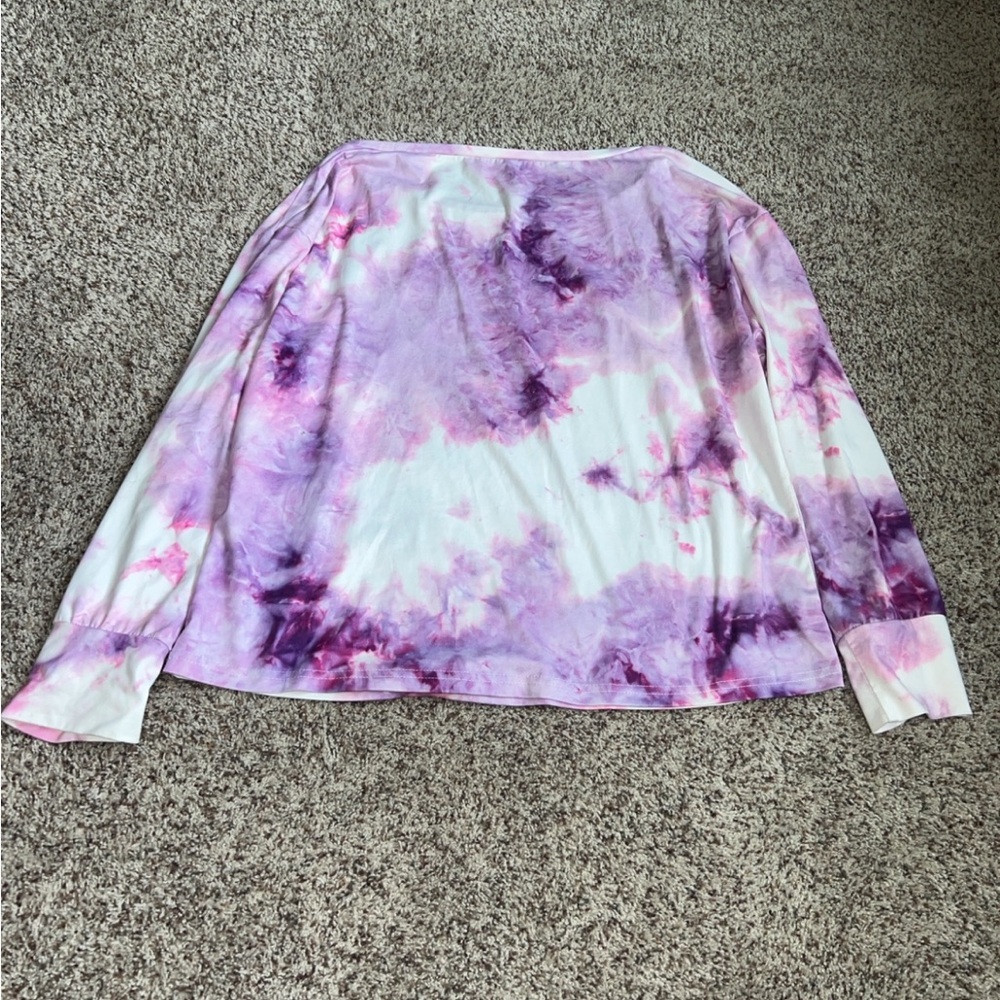 Shein purple tie dye lounge set | long sleeve top + shorts | size m - Picture 9 of 11